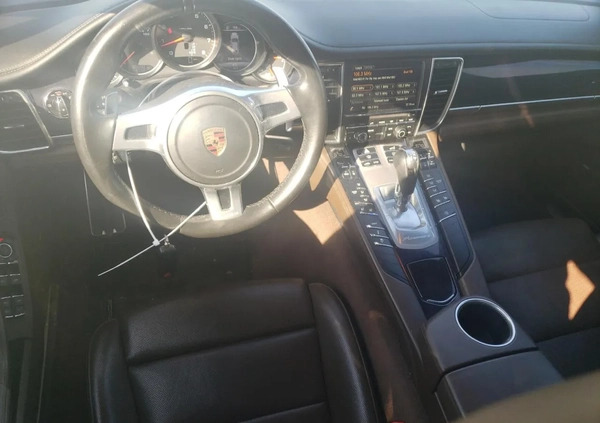 Porsche Panamera cena 79000 przebieg: 105420, rok produkcji 2016 z Lewin Brzeski małe 67